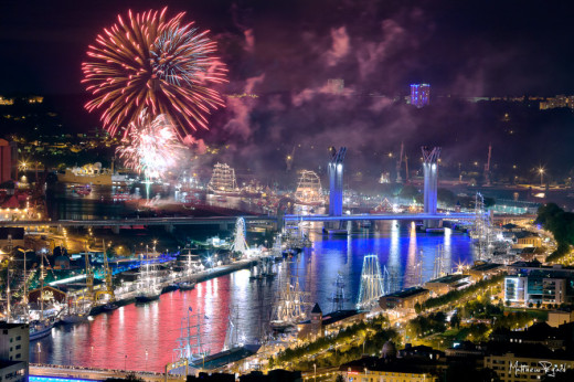Profitez du feu d'artifice à bord d'un Grand Voilier ! Dernières réceptions à quai disponibles